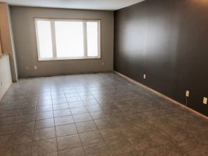 850 20th street living room