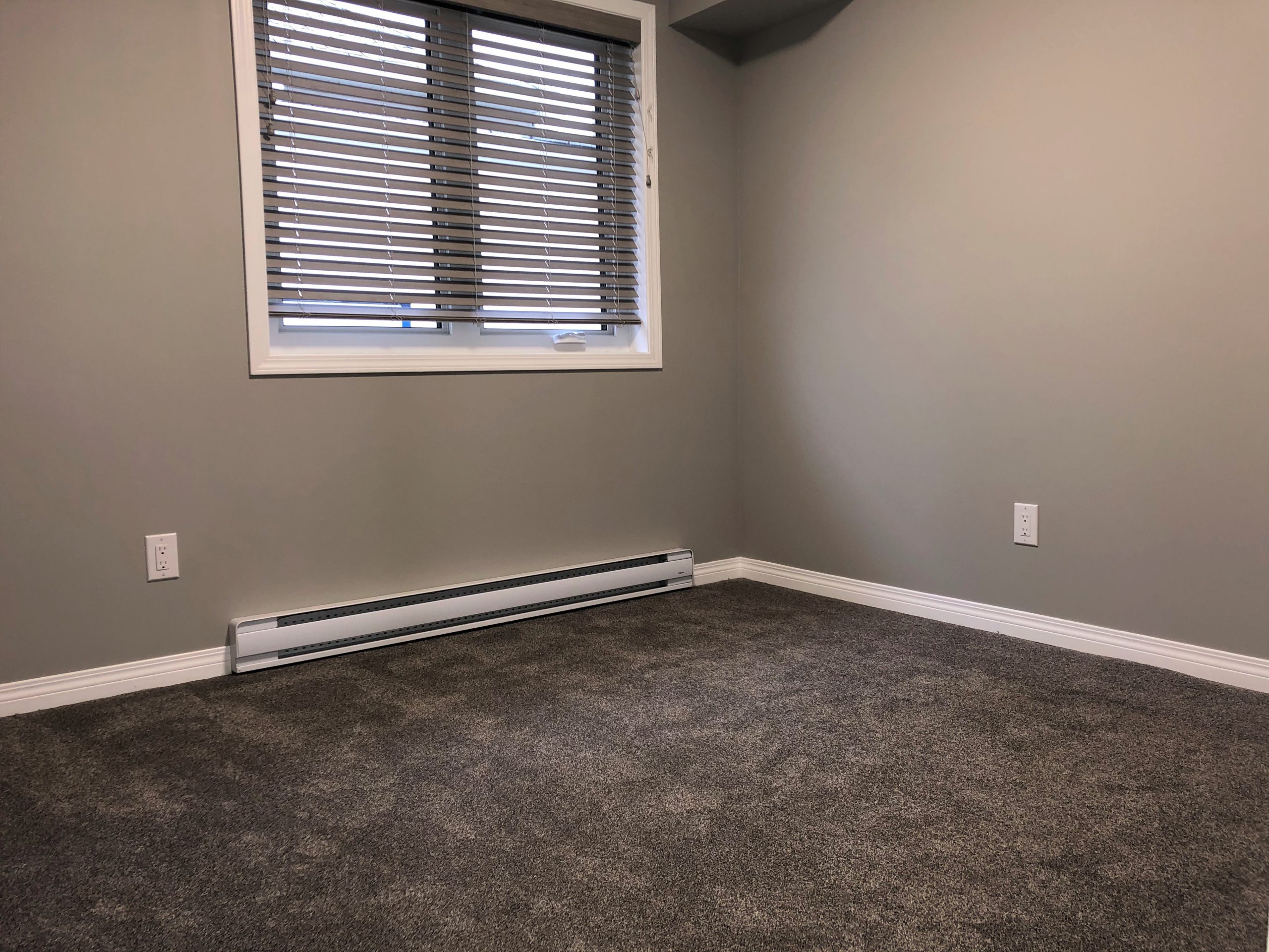 847 11 unit 1 second bedroom