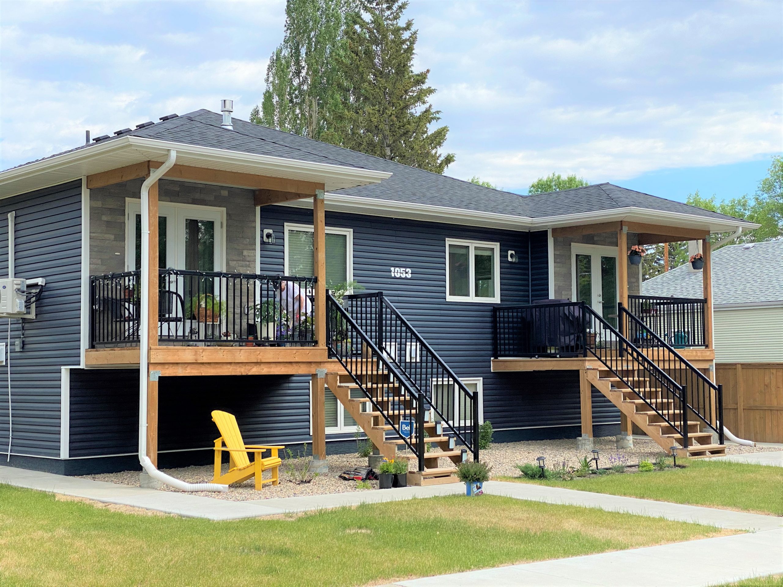 1053 8th Exterior