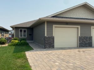 25 birchwood exterior