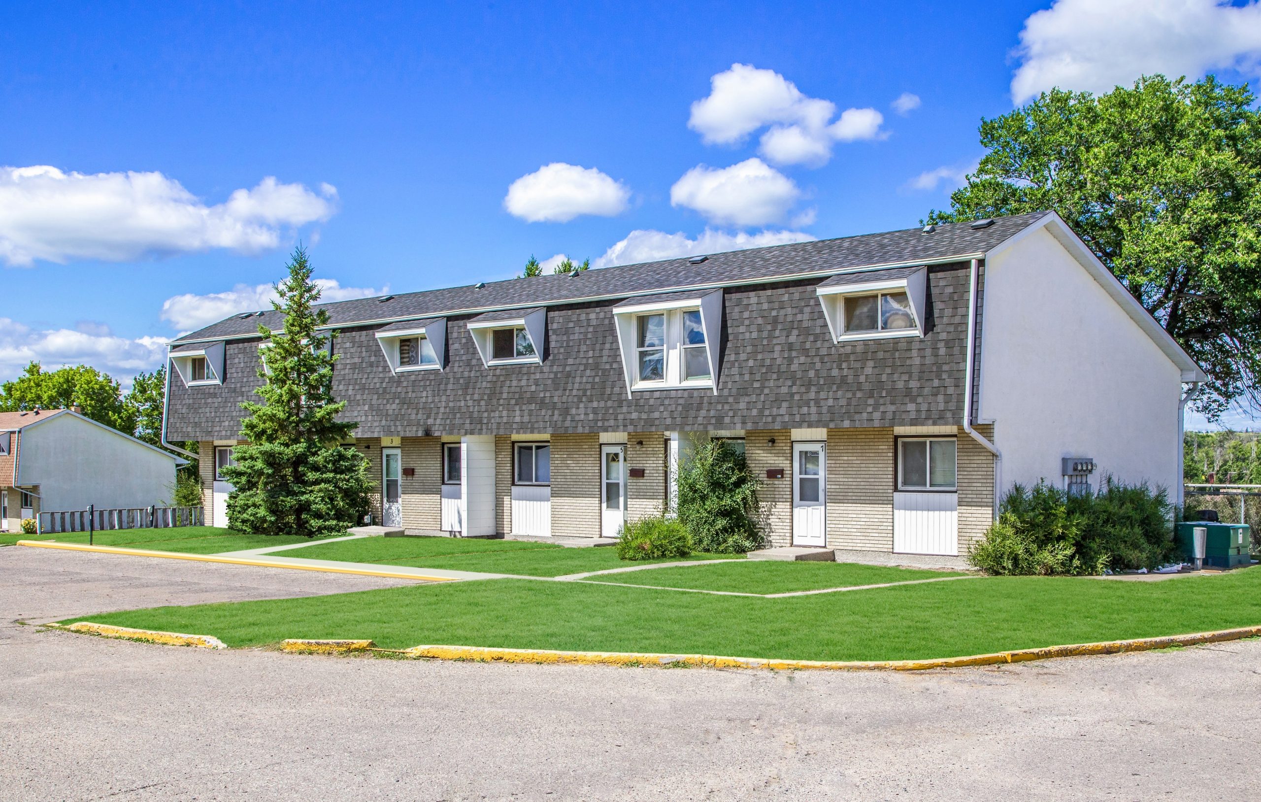 Hillside FINAL exterior 2 bed