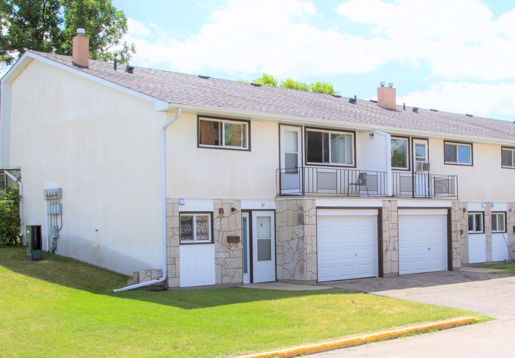 exterior garage resized