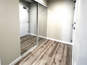 The Edge Entrance, Website