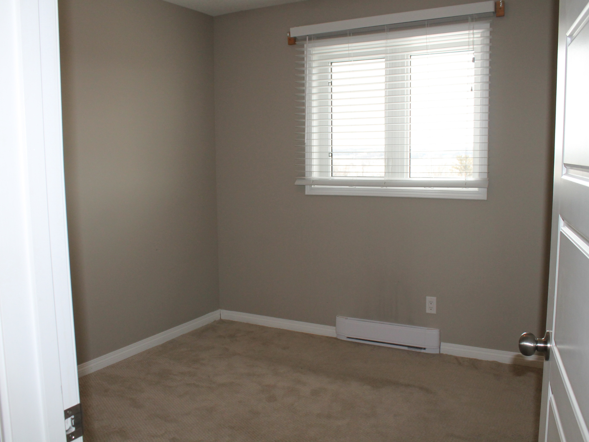 Bedroom 1, Website