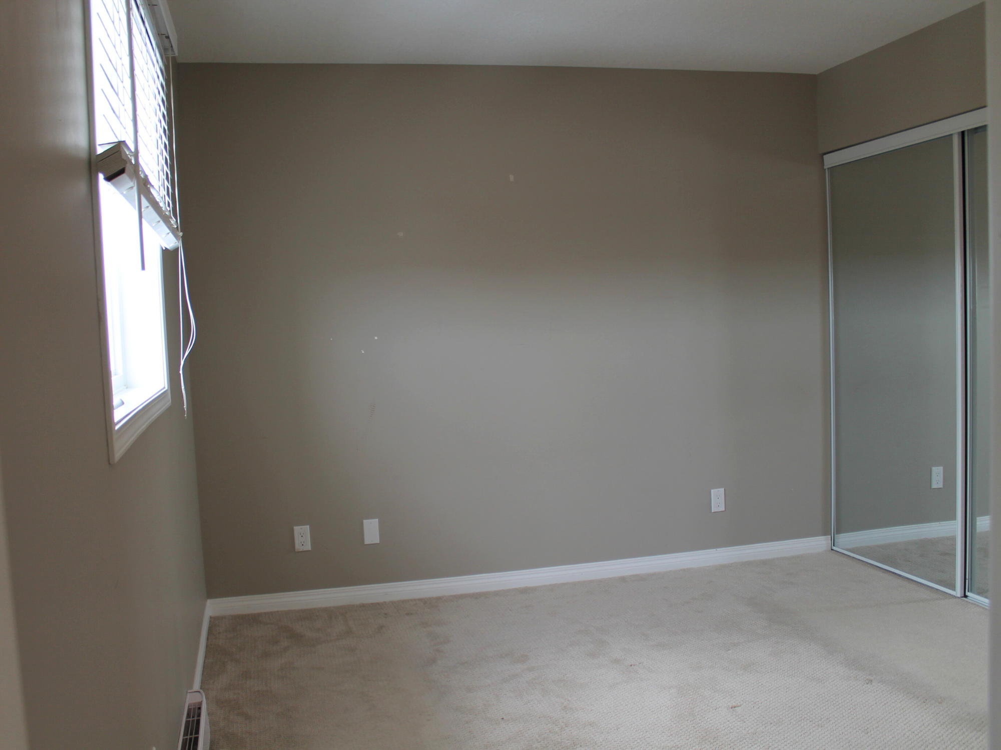 Bedroom 2, Website