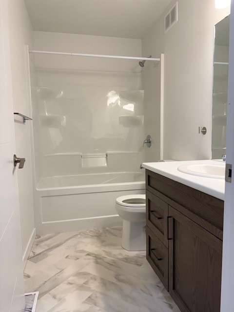 Hanlon Bathroom
