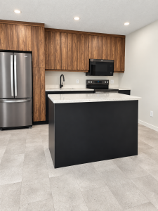 555 McDiarmid Kitchen